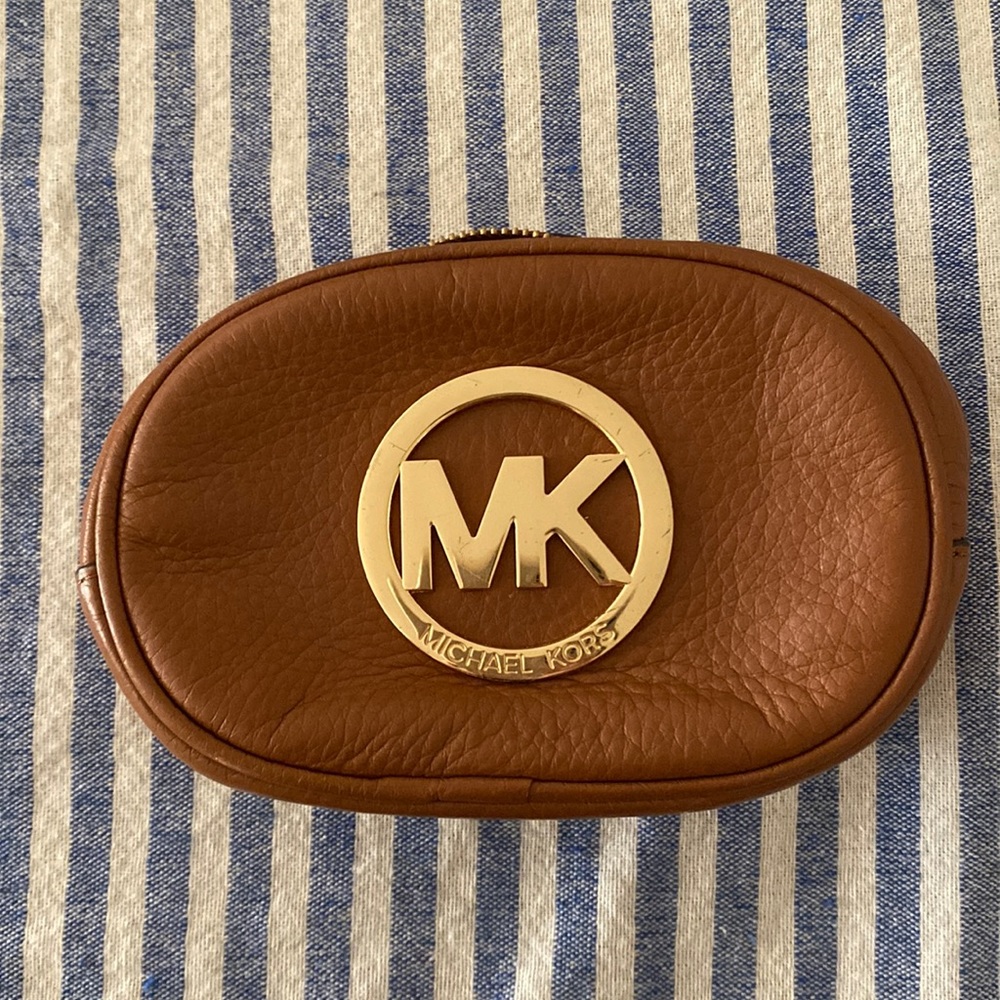 Michael Kors pouchette